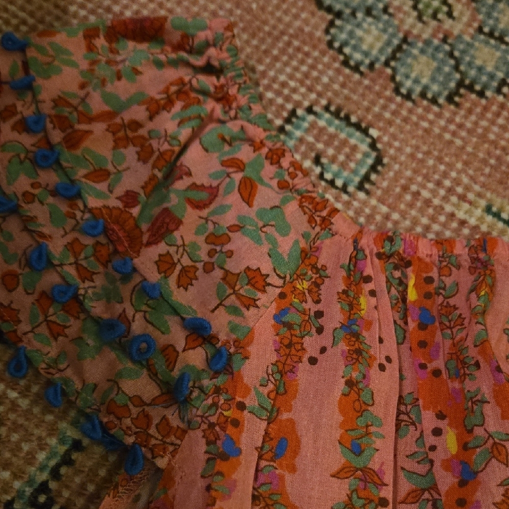 Roller Rabbit Multicolor Floral Top - Picture 2 of 3
